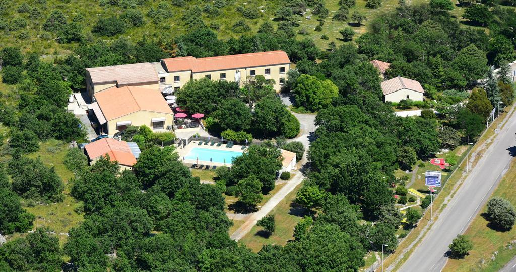 Hotel Les Persedes Lavilledieu  Exteriér fotografie
